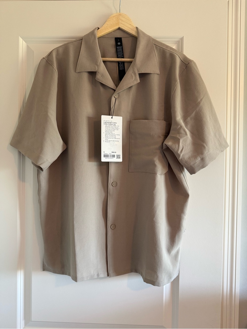 Lululemon Lightweight Camp Collar Button-Up Shirt men Size S SHOK New